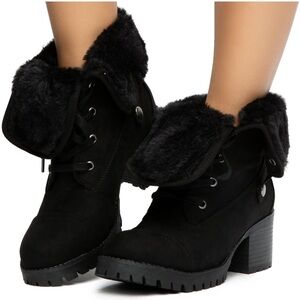 New Bamboo Women’s Black Suede Ankle Boots Faux Fur Lined Fold Down Cuff Size 7
